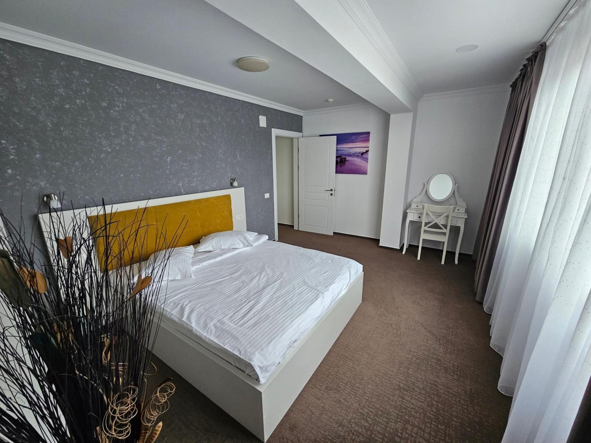Ilinca Hotel Jupiter Exterior foto